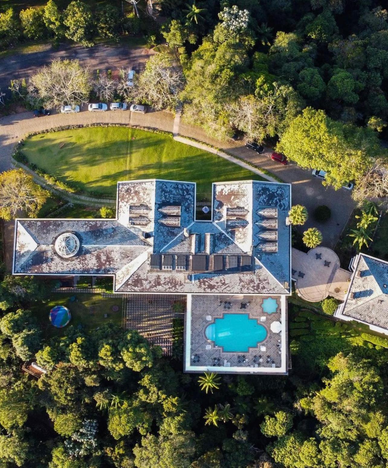 Aroso Paco Hotel Pedra Azul  Eksteriør billede Aerial view of the house